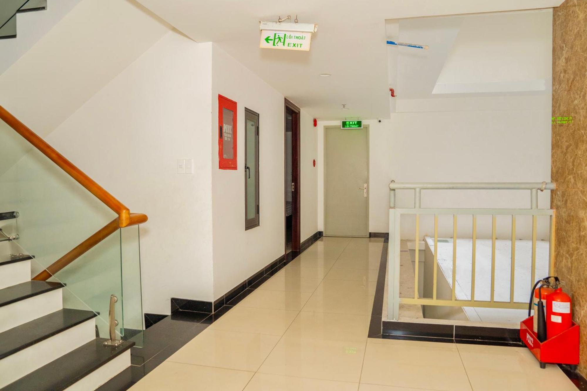 Khach San Trung Hieu Vung Tau Hotell Exteriör bild