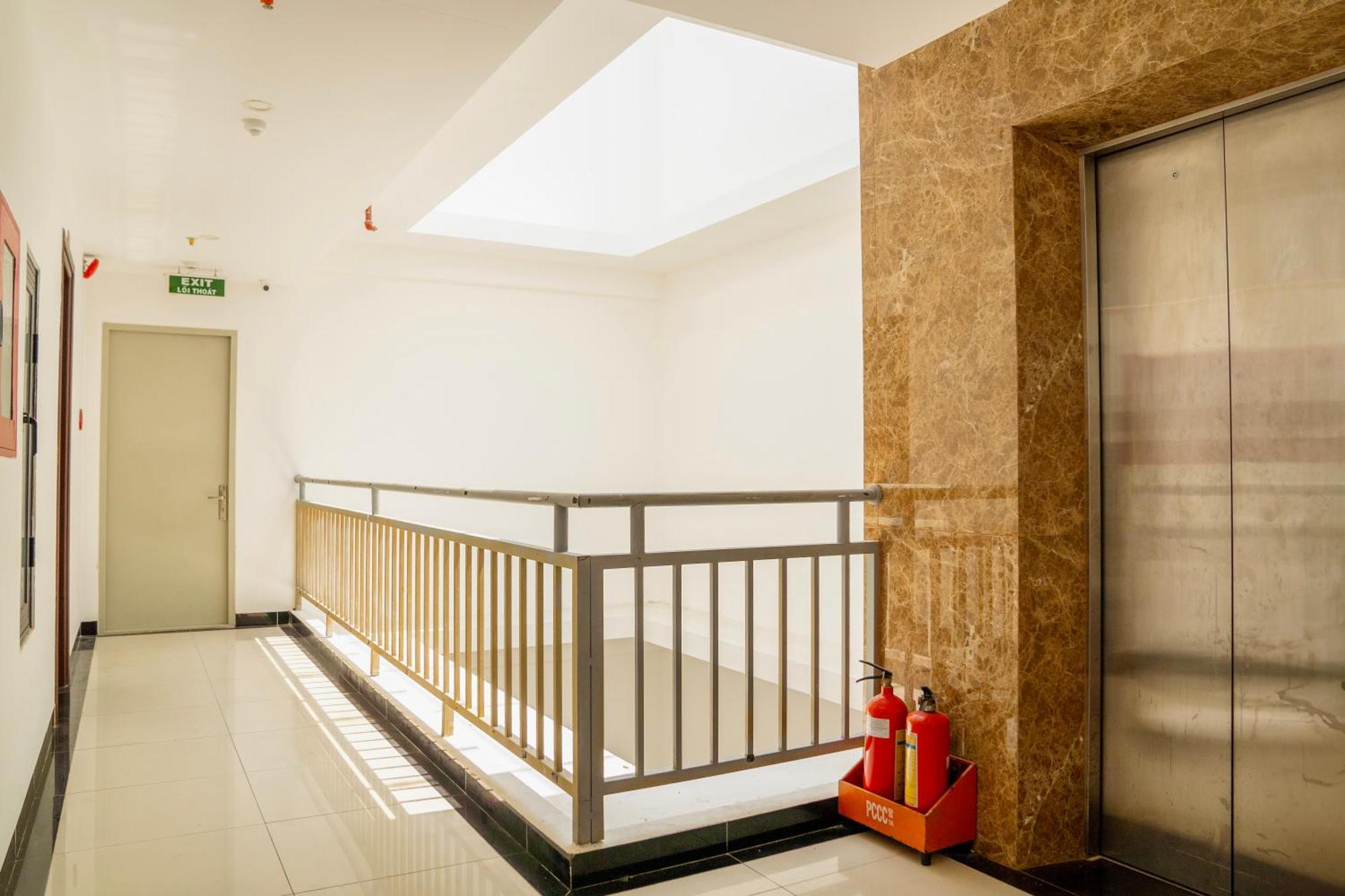 Khach San Trung Hieu Vung Tau Hotell Exteriör bild